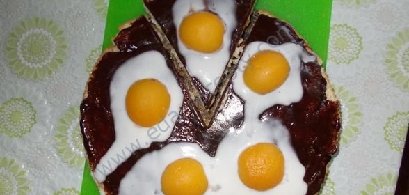 Торт с абрикосами Яичница