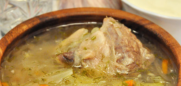 Щи из квашеной капусты (томлённые)