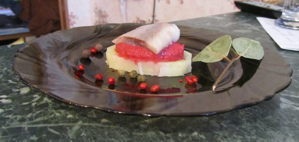 Субботняя закуска из картофеля с сельдью (не для оценки)