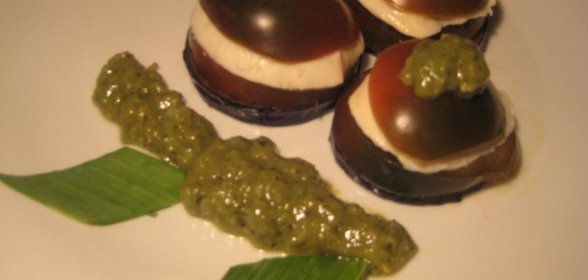 Башенки с моцареллой и баклажанами
