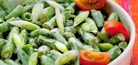 Зеленая фасоль под соусом из бальзамического уксуса