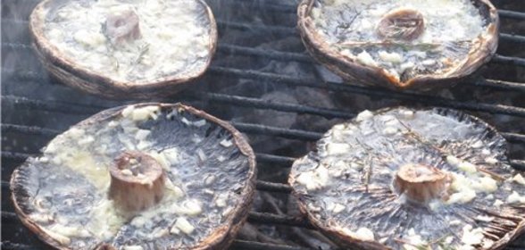 Свинина с помидором