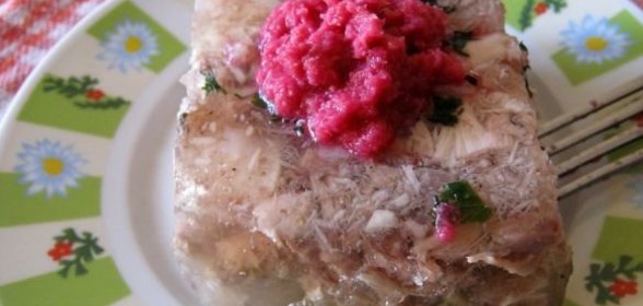 Холодец говяжий с курицей