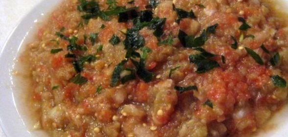 Икра из баклажанов на сковороде