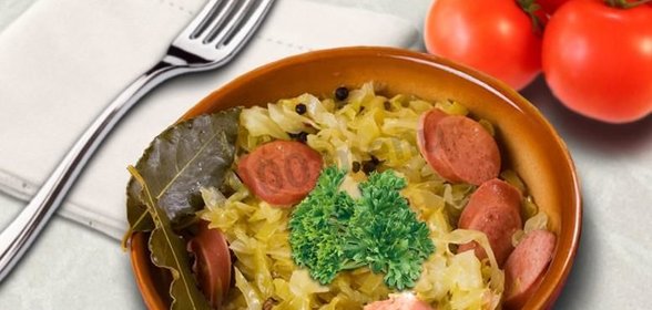 Квашеная капуста с сосиской