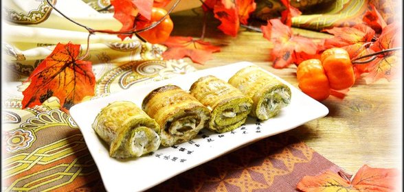 Баклажанные рулетики с орехово-сырной начинкой