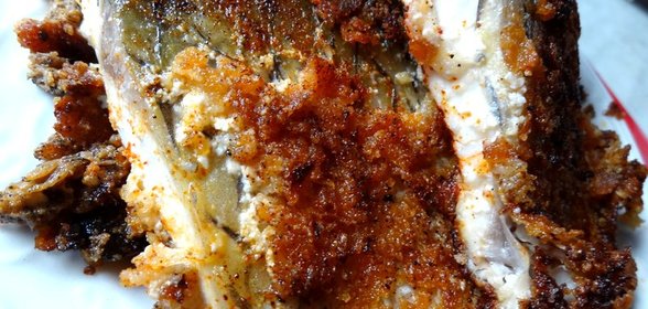 Рыба, жареная по‑грузински, в сметанном маринаде