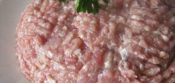 Рулеты из телячей печенки