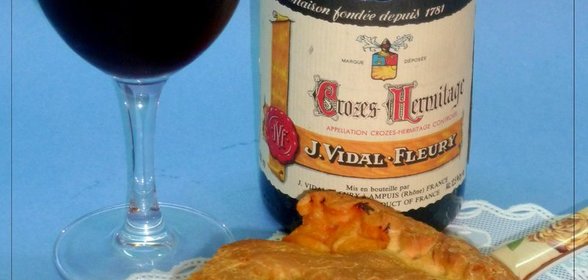 СФИНЦУНИ на чесночном тесте с курицей, моцареллой и сыром Пекорино