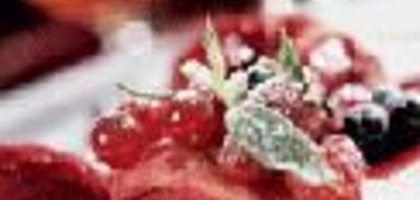 Летний хлебный пудинг