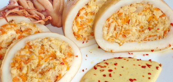 КАЛЬМАРЫ ФАРШИРОВАННЫЕ РЫБОЙ ГОРЯЧЕГО КОПЧЕНИЯ