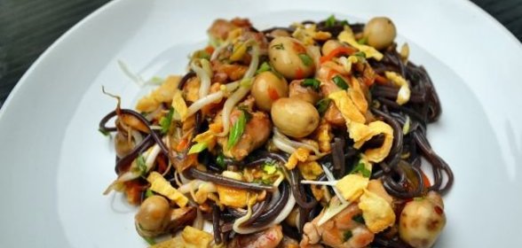 Винегрет с консервированным тушеным мясом