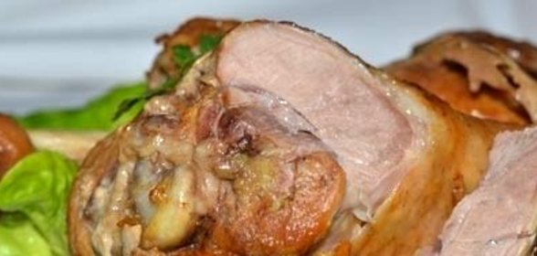 Голень индейки в мультиварке