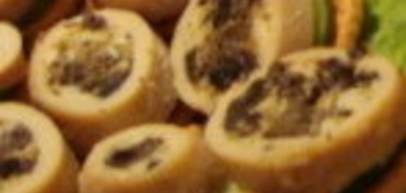 канапе из фаршированных кальмаров