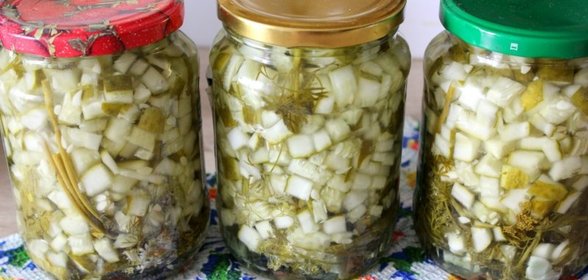 Заготовка из огурцов для салатов и первых блюд