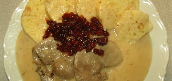 Филейная вырезка в соусе