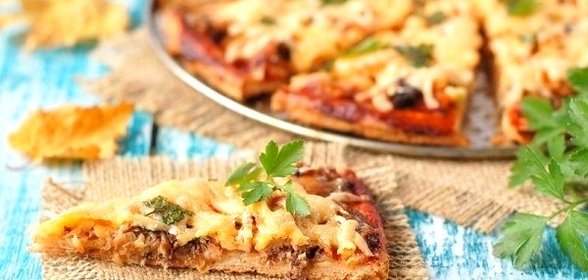 Пицца с консервированной скумбрией