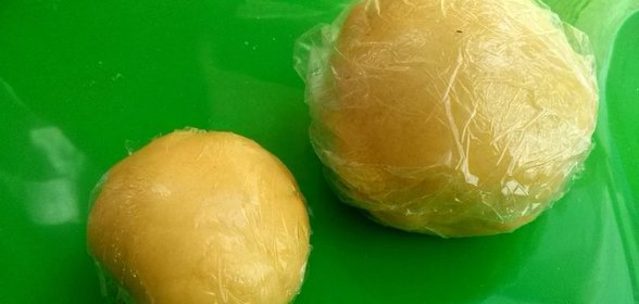 Песочное тесто для пирога с вареньем