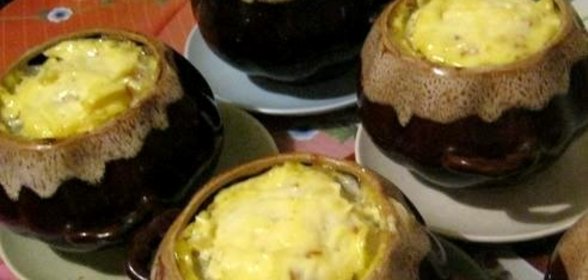 Картошка в горшочках с грибами