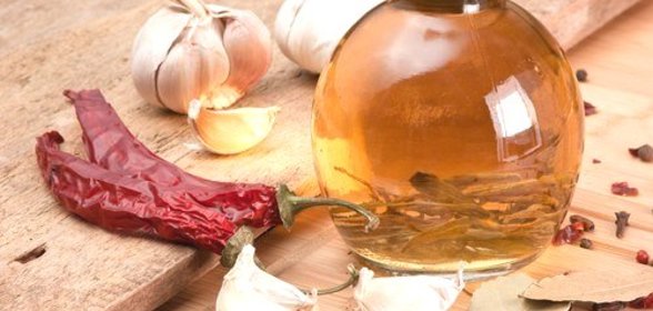 Острое чесночное масло с чили