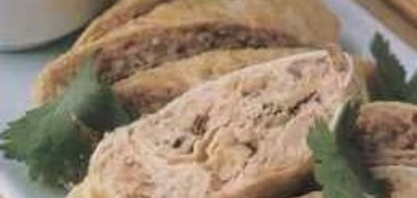 Закусочный паровой рулет