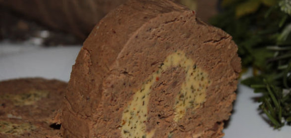 Печеночный паштет с травами