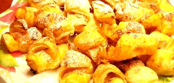 Круассаны с повидлом