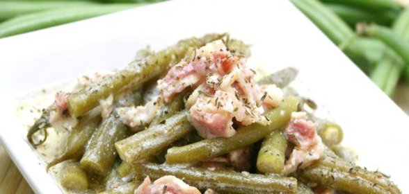Зеленая фасоль с беконом и каштанами