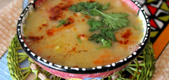 Суп с нутом и чесноком