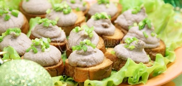Закусочная паста из грибов и тунца
