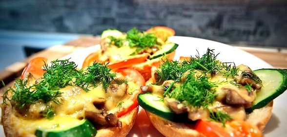 Бутерброды с шампиньонами и сыром