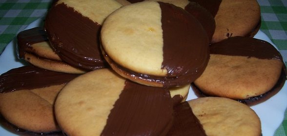 печенье с абрикосовым джемом
