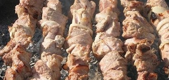 Баварский салат из квашеной капусты