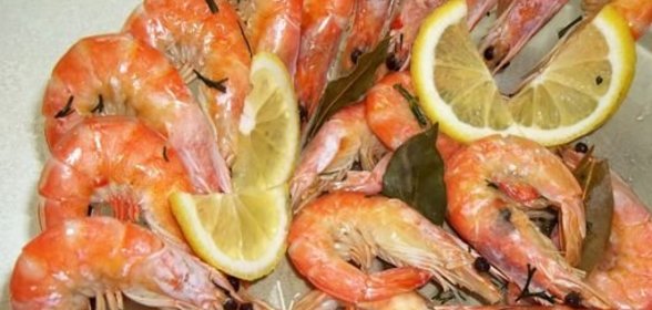 Вареные креветки к пиву