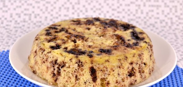 Бисквит с шоколадом в микроволновке