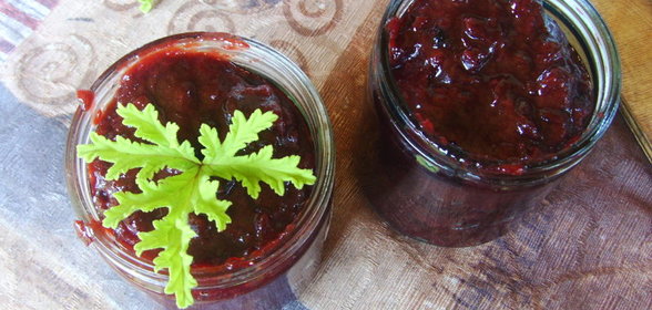 Конфитюр или варенье из синей сливы запеченой в духовке