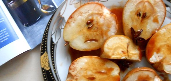 Печеная пряная груша