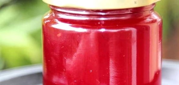 Густое варенье из красной смородины