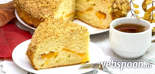 Пирог с консервированными персиками