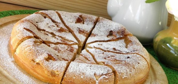 Яблочный пирог в мультиварке