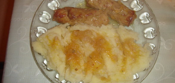 Украинские крученики с огурцом и салом