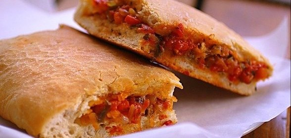 Пирог с помидорами