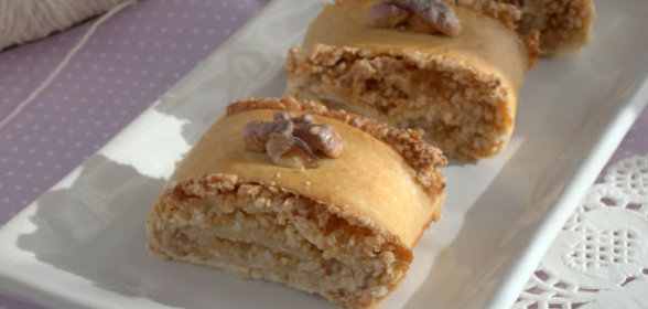 Бутерброды с творогом и черешней