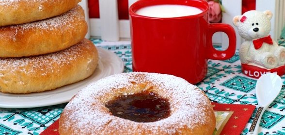 Постные ватрушки с вареньем