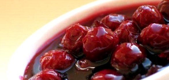 Консервированные вишни
