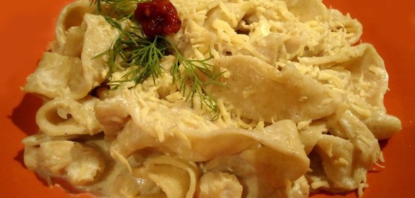 Папарделле в сливочно-грибном соусе с курочкой