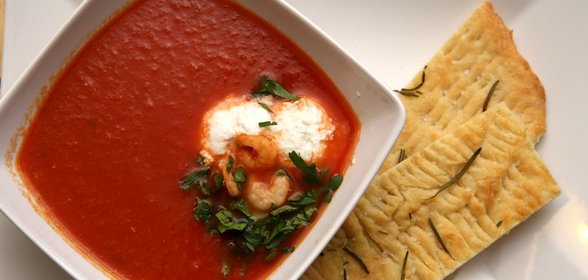 Фокачча с пряным маслом и розмарином