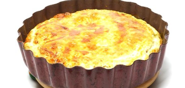 Киш с беконом и сыром