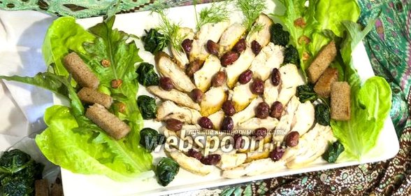 Жаркое из куриной грудки с кизилом
