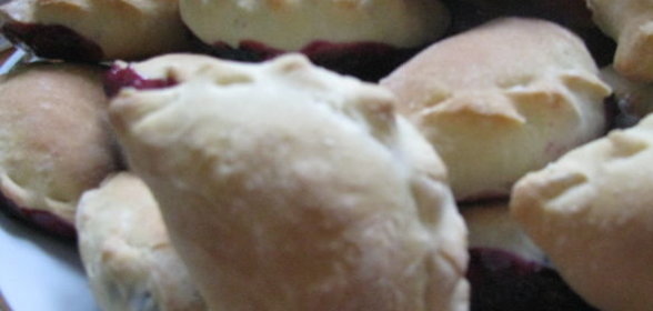 Варенье из груши, крыжовника и клубники